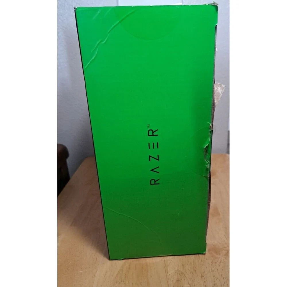 NEW Razer Next Level Bundle - Kraken X Lite Wired Headset, DeathAdder Essential